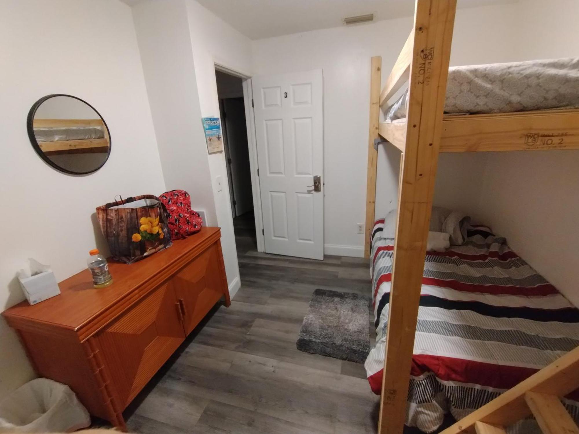 Lenny'S Cooperative Hostel Clearwater Ngoại thất bức ảnh